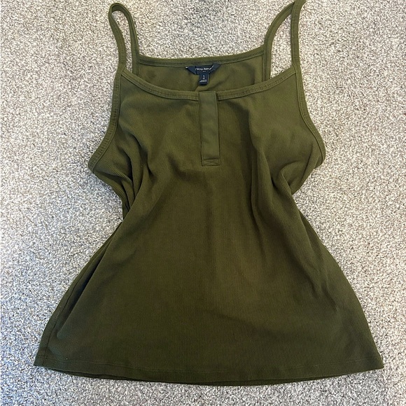 Banana Republic Army Green Ribbed Camisole Tank Top Size Large - Picture 1 of 8